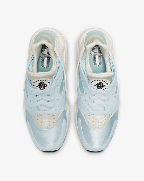 Nike huarache womens baby blue best sale